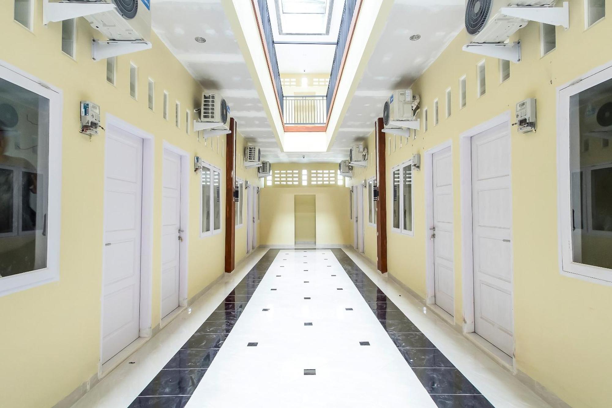Super Oyo Capital O 873 Kamani Homestay Syariah Medan Dış mekan fotoğraf